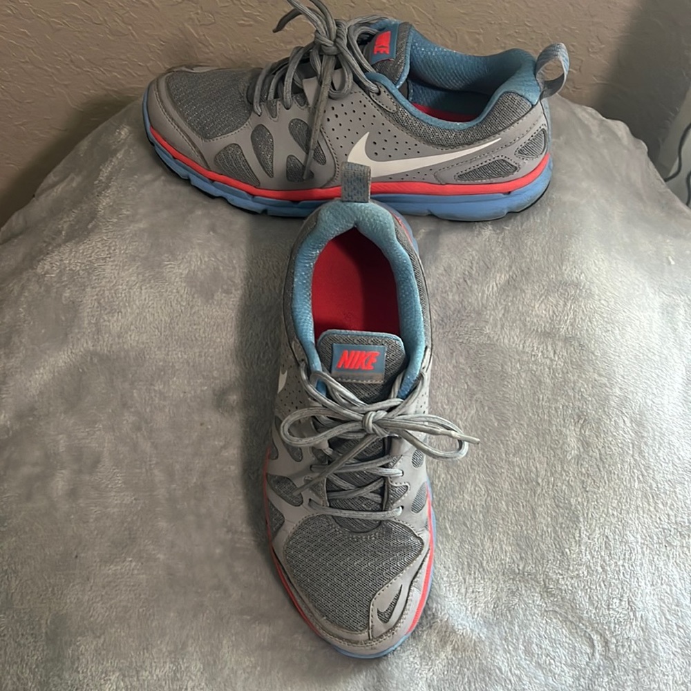 Nike Sneakers good for walking running